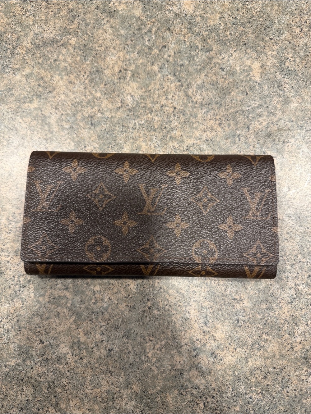 LV Wallet